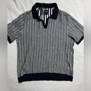 Abercrombie and Fitch knit short sleeve sweater size medium